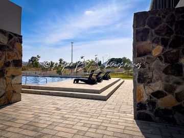 CASA EN VENTA ZONA SUR  GALERÍAS SANTA ANITA