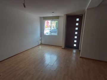 CASA EN VENTA FRACCIONAMIENTO CAMINO REAL CORREGIDORA, QRO, PRIVADA CON ALBERCA