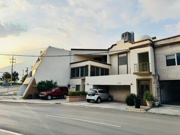 CASA EN VENTA FUENTES DEL VALLE