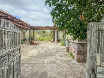 Hacienda en Venta en Dolores Hidalgo – Diseño Colonial