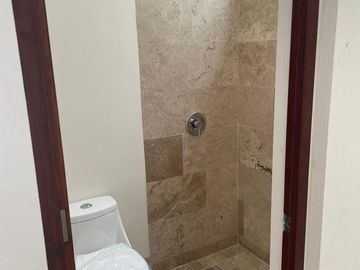 CASA EN VENTA MERIDA, 3 RECAMARAS MAS ESTUDIO EN RESIDENCIAL TAMORA