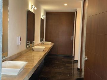 CASA EN VENTA MERIDA, 3 RECAMARAS MAS ESTUDIO EN RESIDENCIAL TAMORA