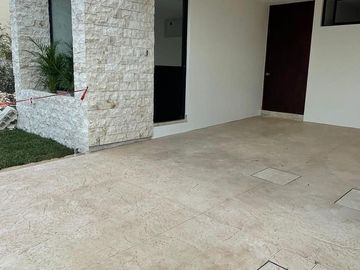 CASA EN VENTA MERIDA, 3 RECAMARAS MAS ESTUDIO EN RESIDENCIAL TAMORA