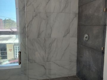 CASA EN VENTA EN HEROES DE NACOZARI, CIUDAD DEL CARMEN CAMPECHE.