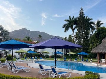 HERMOSO DEPARTAMENTO EN CONDOMINIO SIERRA MADRE, PLANTA BAJA
