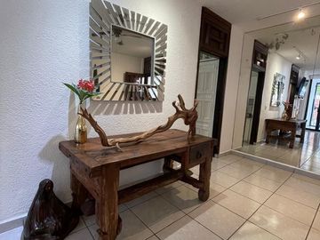 HERMOSO DEPARTAMENTO EN CONDOMINIO SIERRA MADRE, PLANTA BAJA