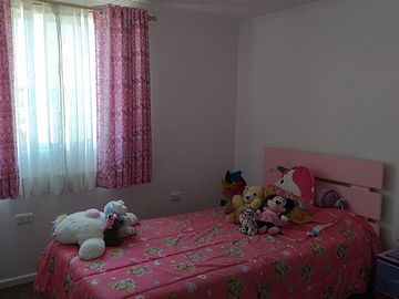 VENTA DE HERMOSA CASA Y MUY BIEN UBICADA