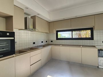 Casa en  venta en barrio San Matias, Escobar