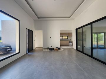 Casa en  venta en barrio San Matias, Escobar