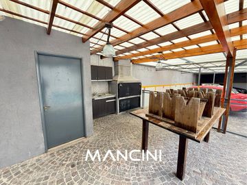 APTO CRÉDITO - Departamento en venta de 3 ambientes con cochera - Villa Ballester