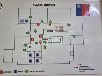 AVENIDA SANTA MARÍA/ALBERTO REYES