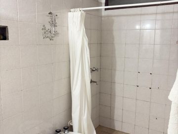 Departamento un dormitorio con patio enorme en venta en Alberdi