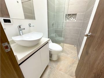 Venta de casa campestre nueva en cerritos, pereira