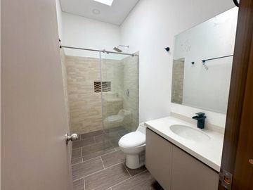 Se vende casa campestre para estrenar !