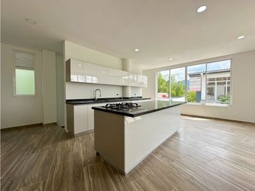Se vende casa campestre para estrenar !