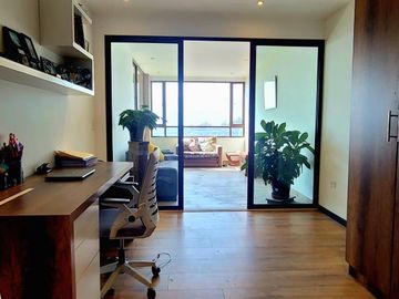 VENTA DEPARTAMENTO 2D con VISTA A CUMBAYA, Urb. Miravalle. G.Be.Aqt.