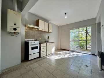 Departamento en Luis Agote
