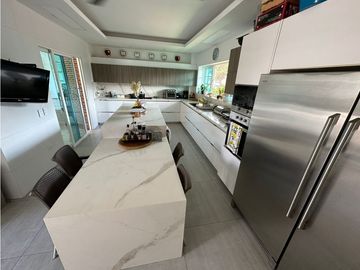 CASA EN VILLA CAMPESTRE EN CONJUNTO CERRADO EN VENTA