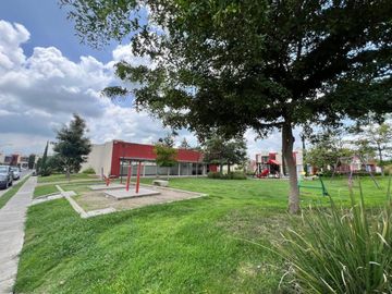 Casa en venta en dentro de coto en Hacienda San Miguel