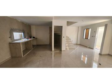 Espectacular casas duplex para estrenar en conjunto, barrio Olaya.
