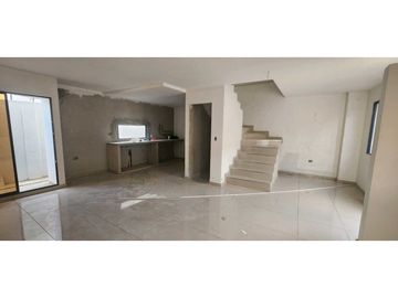 Espectacular casas duplex para estrenar en conjunto, barrio Olaya.