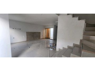 Espectacular casas duplex para estrenar en conjunto, barrio Olaya.