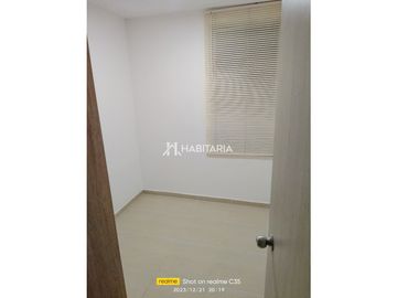 Apartamento en venta en Irazu, Dosquebradas – 3 habitaciones, 2 baños