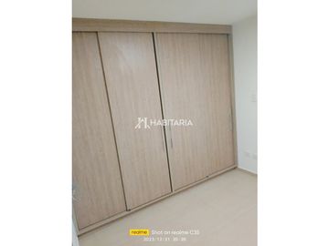 Apartamento en venta en Irazu, Dosquebradas – 3 habitaciones, 2 baños