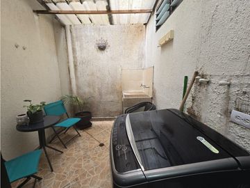 Casa Bifamiliar en Venta Envigado San Marcos