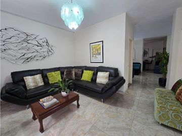 Casa Bifamiliar en Venta Envigado San Marcos