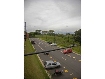 Se renta hermoso Apartamento piso 2 para estrenar en Cerritos Pereira
