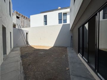 Casa en Venta Bosques de las Misiones Encino Carretera Nacional