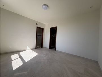 Casa en Venta Bosques de las Misiones Encino Carretera Nacional
