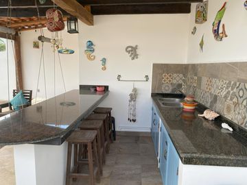 Departamento de 2 Recámaras Frente a la Marina En Venta - Puerto Aventuras