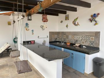 Departamento de 2 Recámaras Frente a la Marina En Venta - Puerto Aventuras