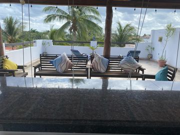 Departamento de 2 Recámaras Frente a la Marina En Venta - Puerto Aventuras