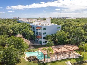 Preventa  de Lujosa Villa en  Xiknal, Lagos del Sol C4005