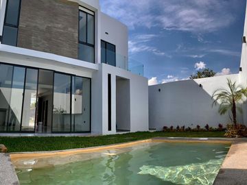Venta Casa con Seguridad Zona Norte en  Jardines las Delicias Cuernavaca Morelos