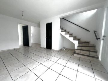 Casa en  VENTA REAL DE LOS NARANJOS