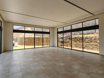 Terreno en Venta Arboledas Tres Marías Fraccionamiento Exclusivo
