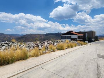 Terreno en Venta Arboledas Tres Marías Fraccionamiento Exclusivo