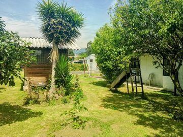 Propiedad Comercial Y/o Vivienda de Venta Sector. Los Chillos