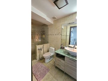 SE VENDE GRAND TOWER M.L. FRENTE AL MAR - PUNTA PACIFICA - OPORTUNIDAD