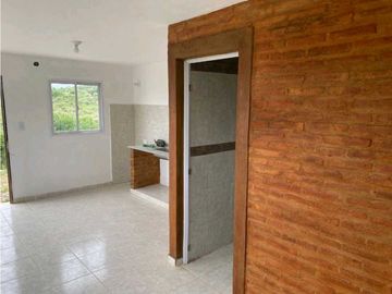 Venta - Oportunidad  casas a estrenar 1 dormitorio a mts ruta 28