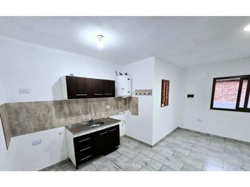 VENTA DEPARTAMENTO AMPLIO 1 DORMITORIO Y COCHERA B LAS MALVINAS