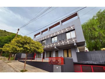 VENTA DEPARTAMENTO AMPLIO 1 DORMITORIO Y COCHERA B LAS MALVINAS