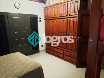 Casa en venta en barrio privado Santa Apolonia - Cerrillos