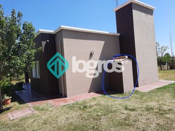 Casa en venta en barrio privado Santa Apolonia - Cerrillos