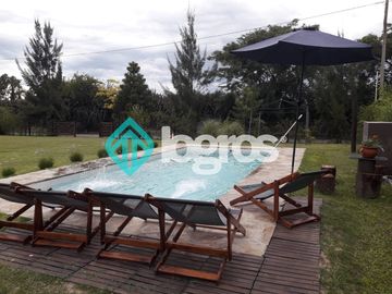 Casa en venta en barrio privado Santa Apolonia - Cerrillos