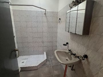 Departamento Tipo Casa en venta en Lanus Oeste